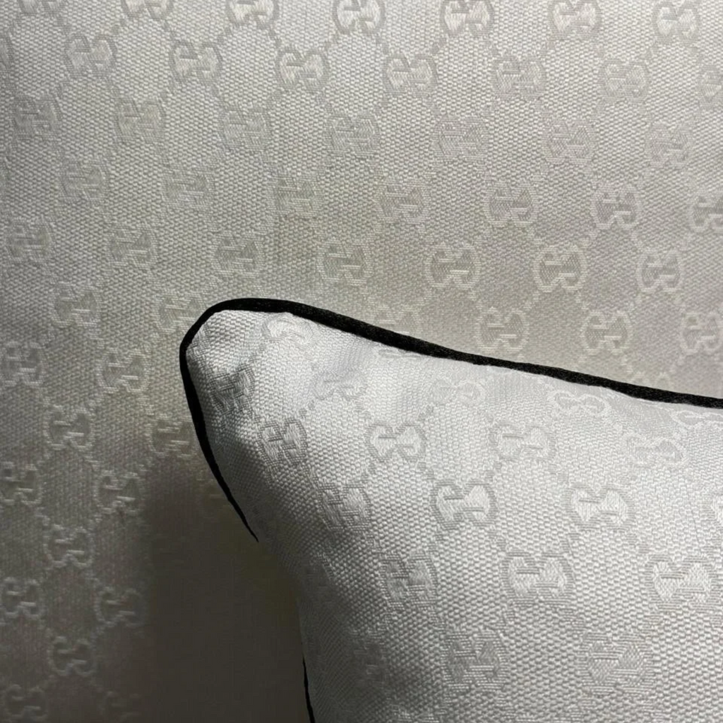 GG White All over | Set of 2