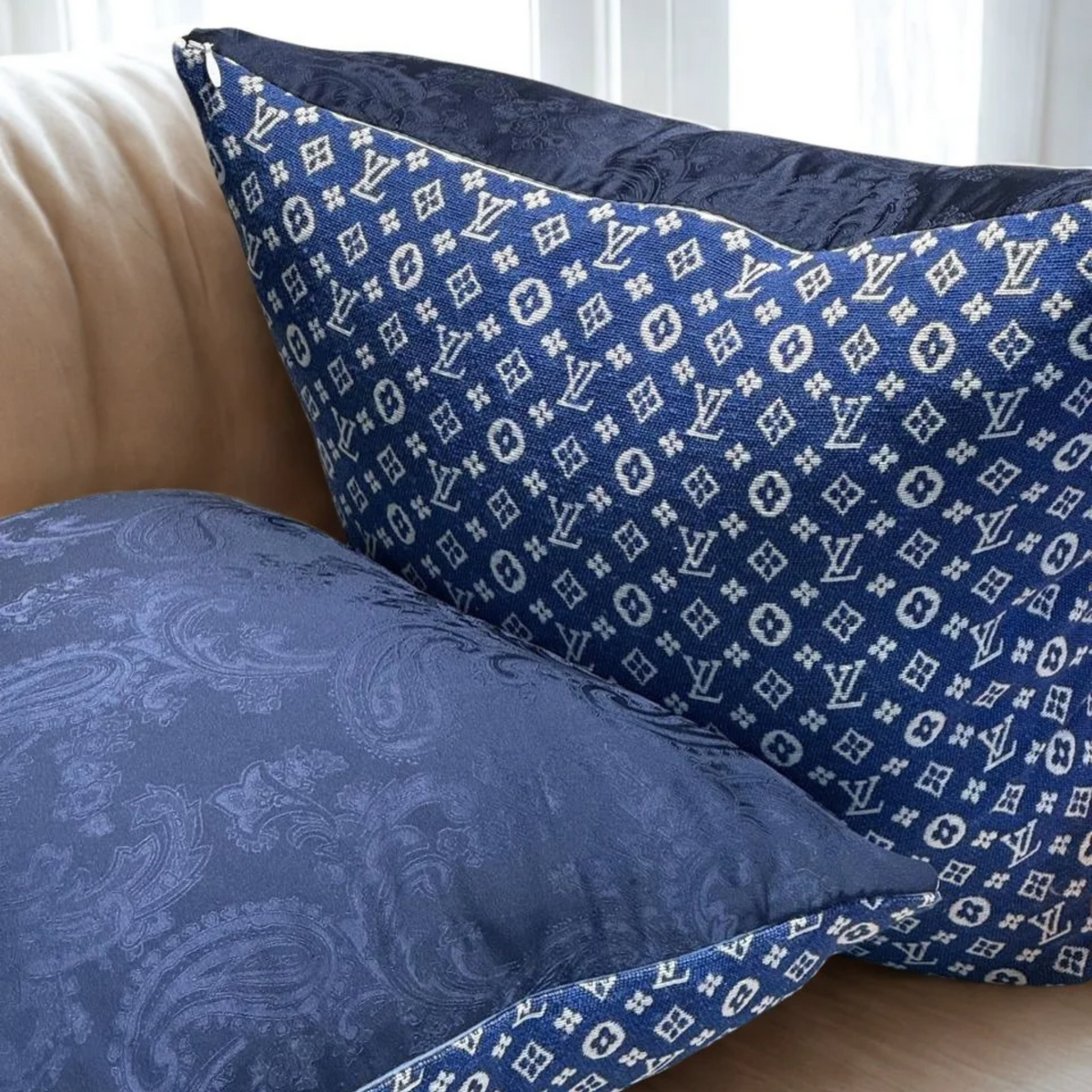 Blue LV All over | Set of 2