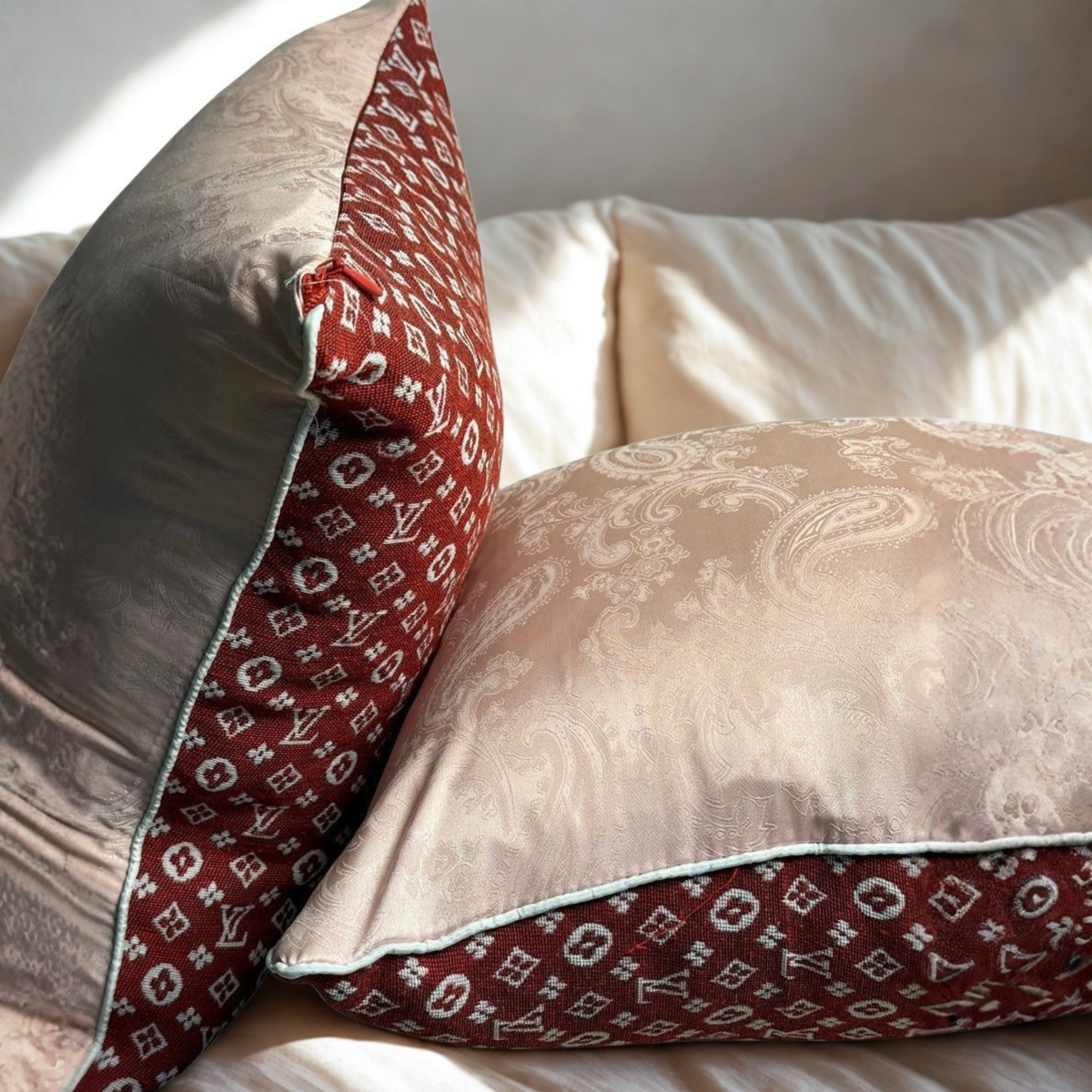 Red LV All over | Set of 2